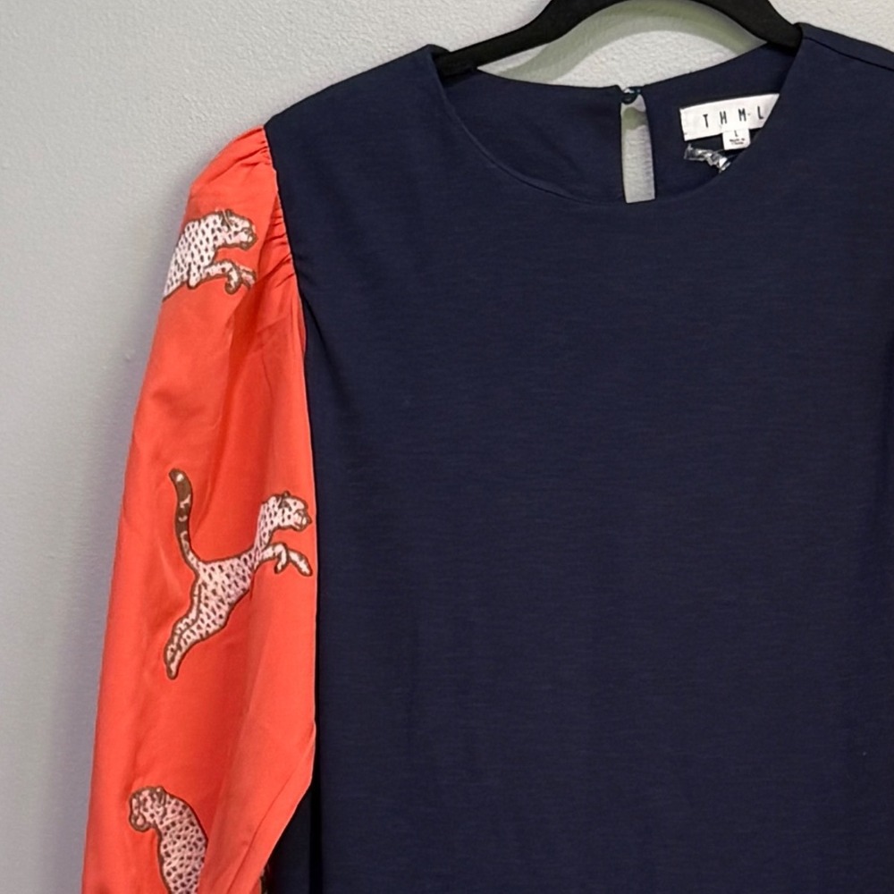 THML Navy Coral Leopard Puff Sleeve Knit Top Size Large whimsical art - Picture 2 of 7